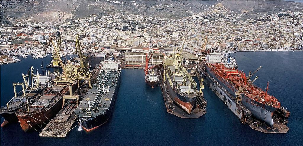 Κοντά σε συμφωνία για τα ναυπηγεία Νεώριον Σύρου
