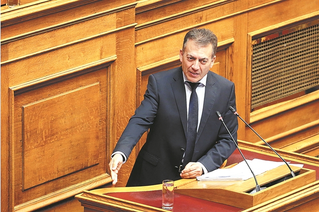 Ερχονται αυξήσεις σε κύριες, επικουρικές και αναδρομικά