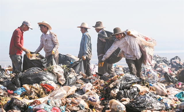 Πώς η Τουρκία γίνεται η νέα χωματερή της Ευρώπης