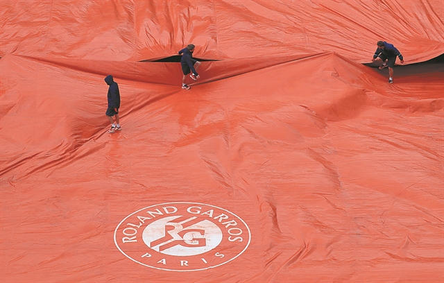Πόλεμος για τις ημερομηνίες