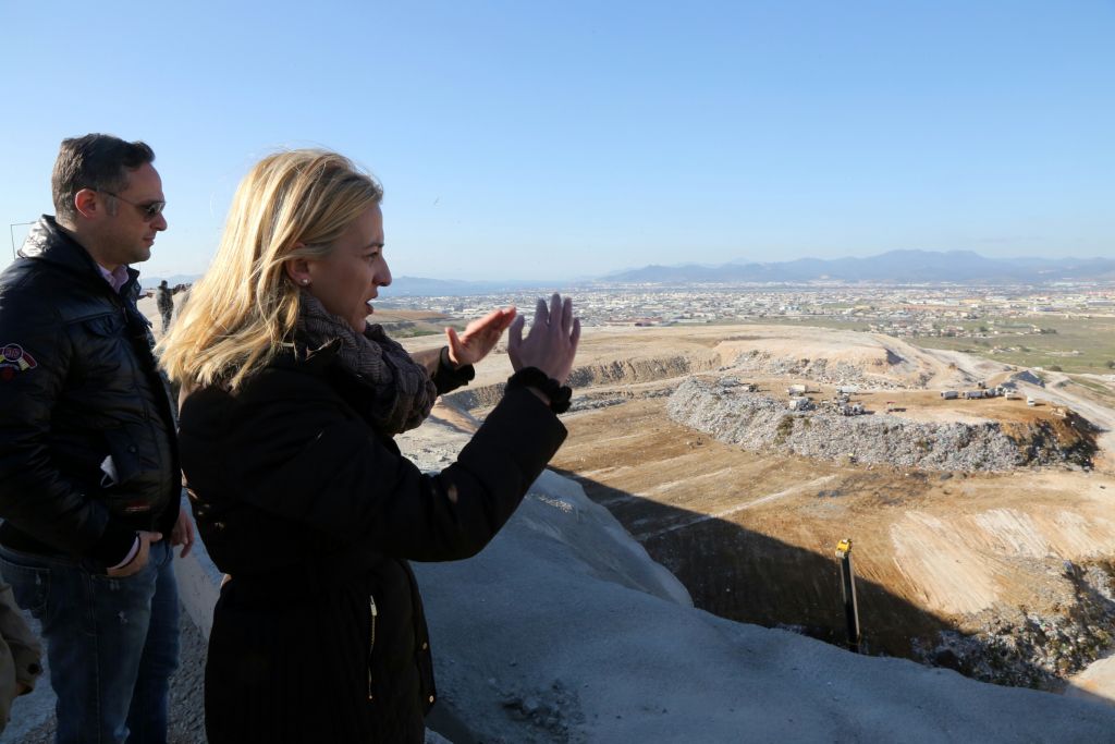 Επίθεση Πατούλη κατά Δούρου για τον κλειστό ΧΥΤΑ Φυλής
