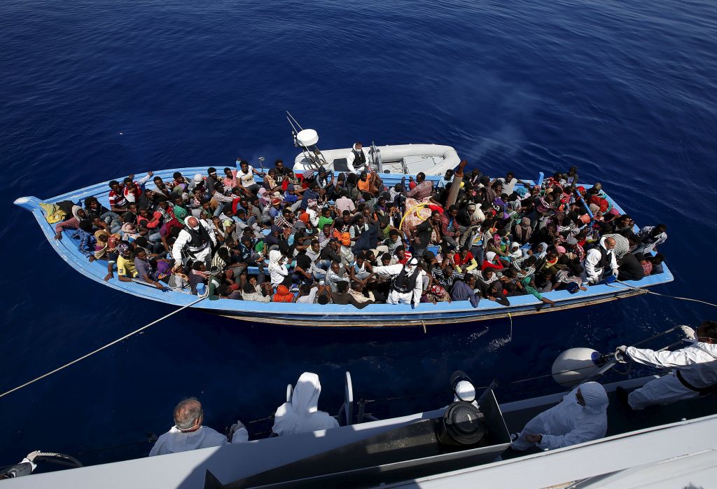 Πόλεμος Μάλτας – Ιταλίας: Δεν δέχεται πλοία με 600 μετανάστες