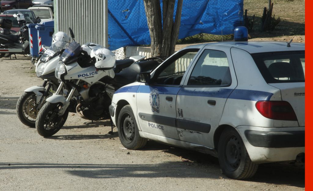 21 συλλήψεις σε αστυνομική επιχείρηση σε καταυλισμούς Ρομά στις Αχαρνές