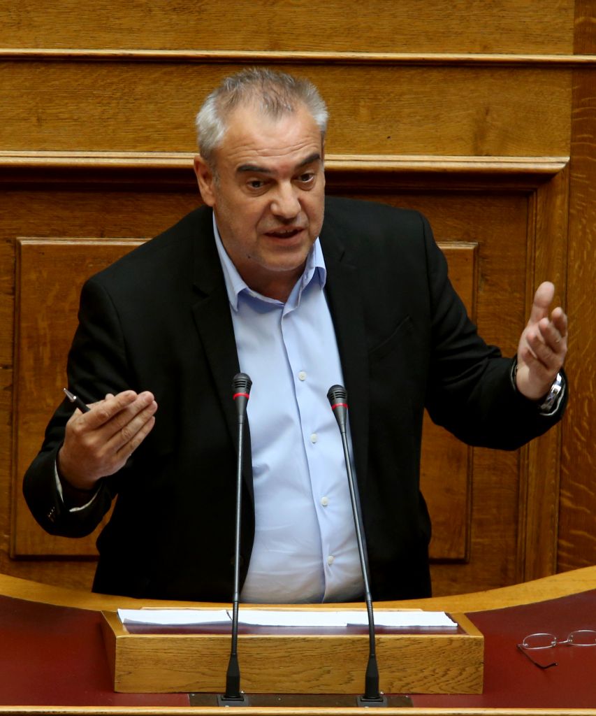 Βουλευτής ΣΥΡΙΖΑ: Ενδιαφέρει έναν 17χρονο ποιον σκότωσε ο Κουφοντίνας;