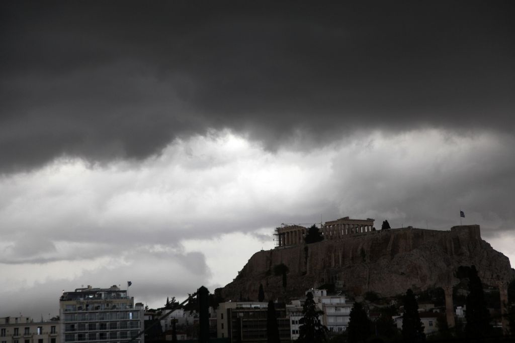 Ραγδαία επιδείνωση καιρού – Καλοκαιρινές καταιγίδες και χαλάζι