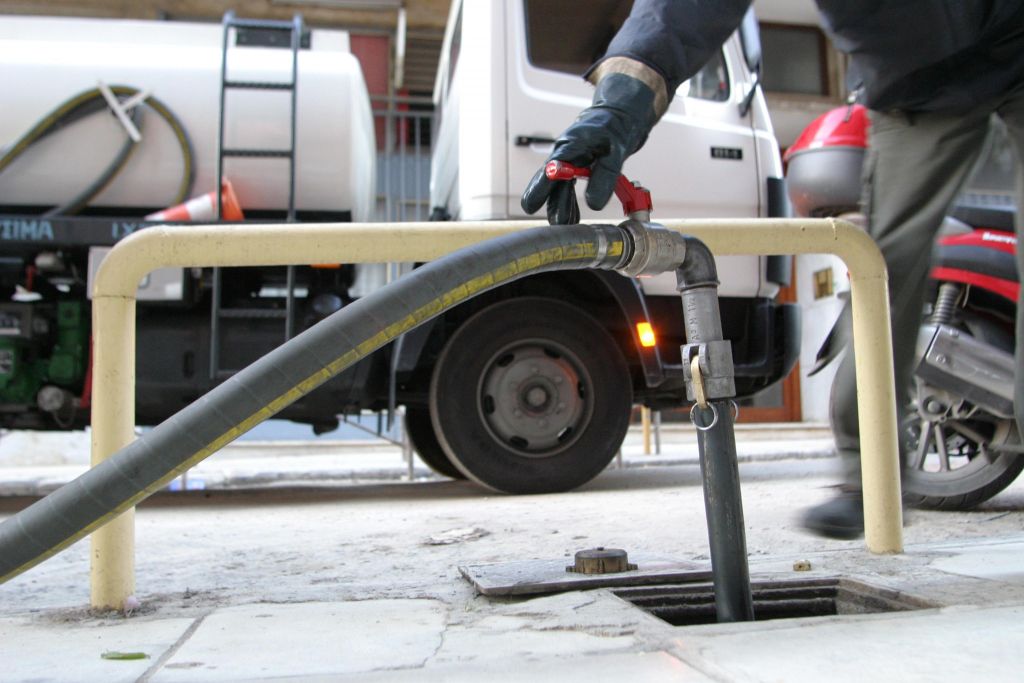 Μεγάλη πτώση των τιμών του πετρελαίου