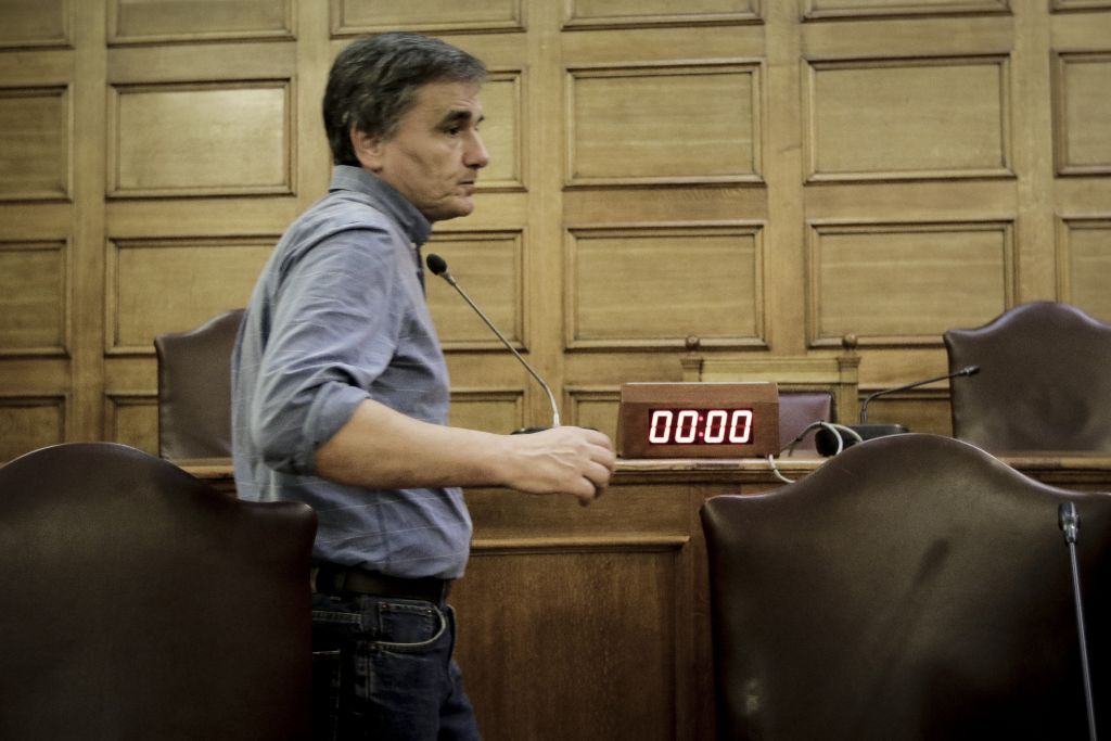 Ενημέρωση βουλευτών του ΣΥΡΙΖΑ από έξι υπουργούς