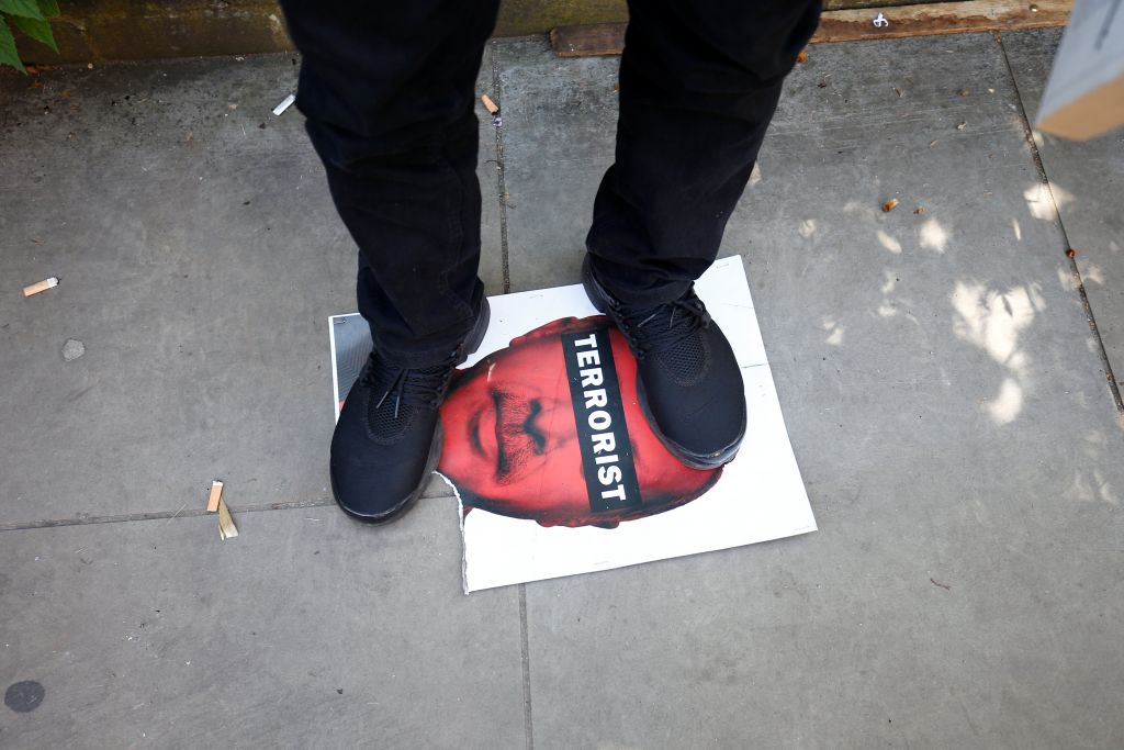 Στη φυλακή τούρκος σκιτσογράφος για «εξύβριση» του Ερντογάν