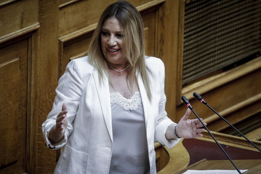 Γεννηματά: H κυβέρνηση συνεχίζει τον κατήφορο στην Παιδεία