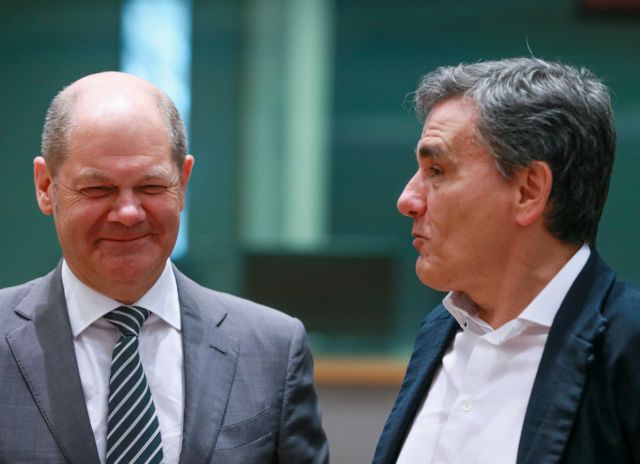 Ο Σολτς και το γερμανικό φρένο στη μείωση χρέους