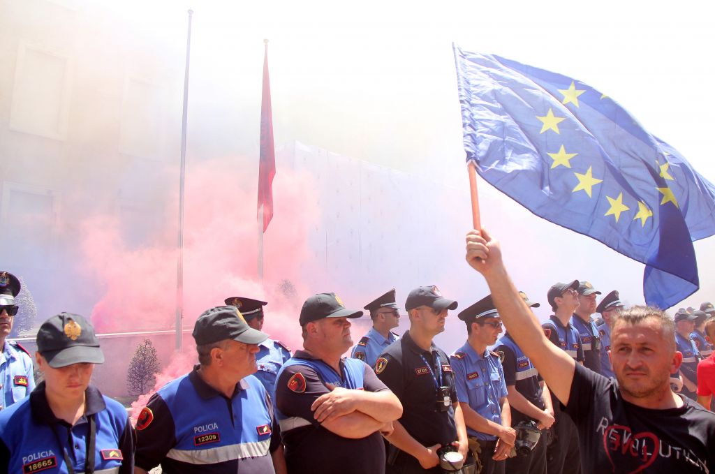 Δεν βλέπουν με καλό μάτι τις ενταξιακές διαπραγματεύσεις με την Αλβανία