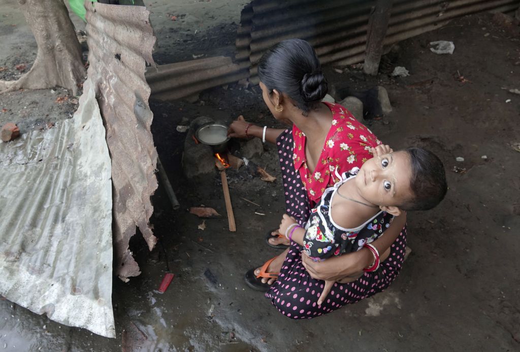 Παρίσι: Μαζική απομάκρυνση μεταναστών από αυτοσχέδιους καταυλισμούς