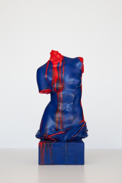 Διπλό ταξίδι στη μνήμη με τα έργα του Κώστα Πανιάρα