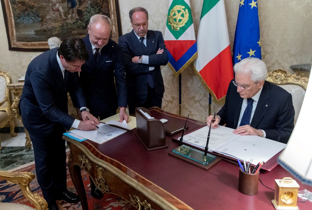 Λαϊκιστές και άκρα δεξιά αναλαμβάνουν τη διακυβέρνηση της Ιταλίας – Τι υπόσχονται