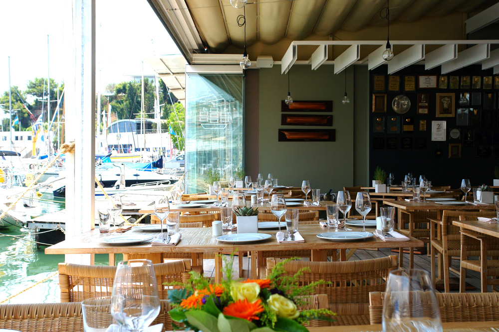 Λουκέτο στο εστιατόριο «Βαρούλκο» – Τι απαντά τώρα η επιχείρηση