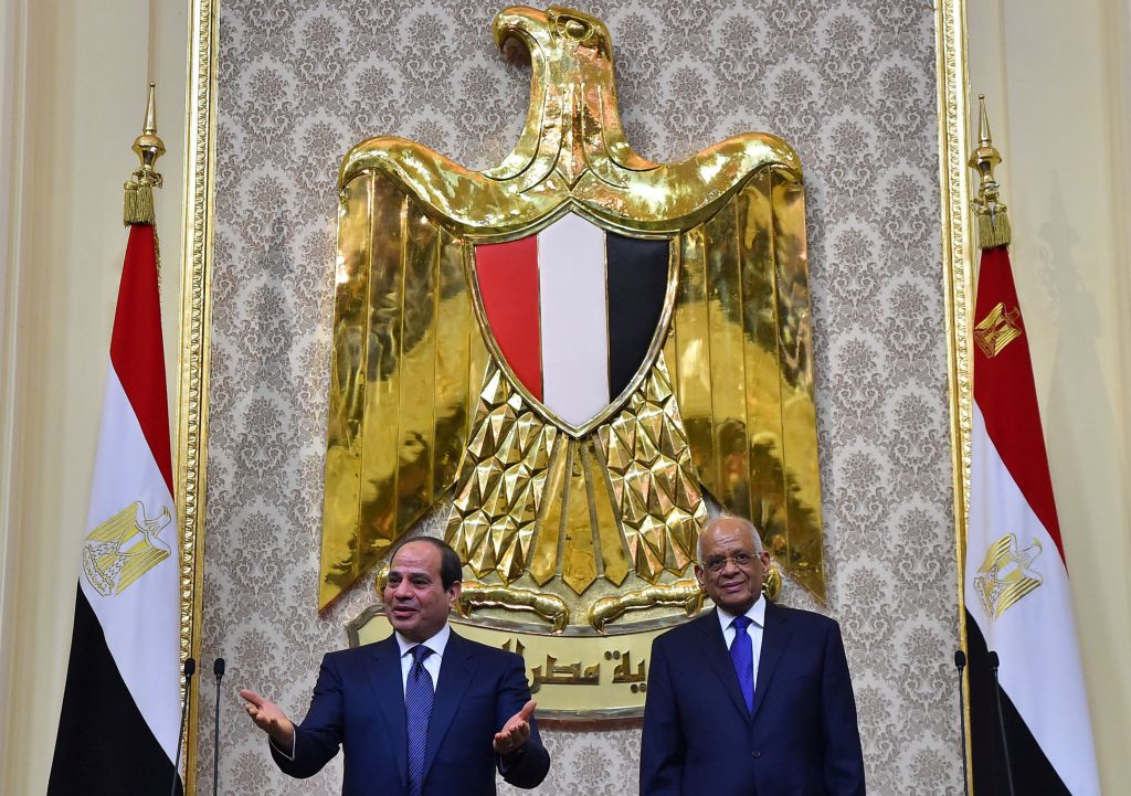 Αίγυπτος: Για δεύτερη φορά πρόεδρος ο Αλ Σίσι και επίσημα