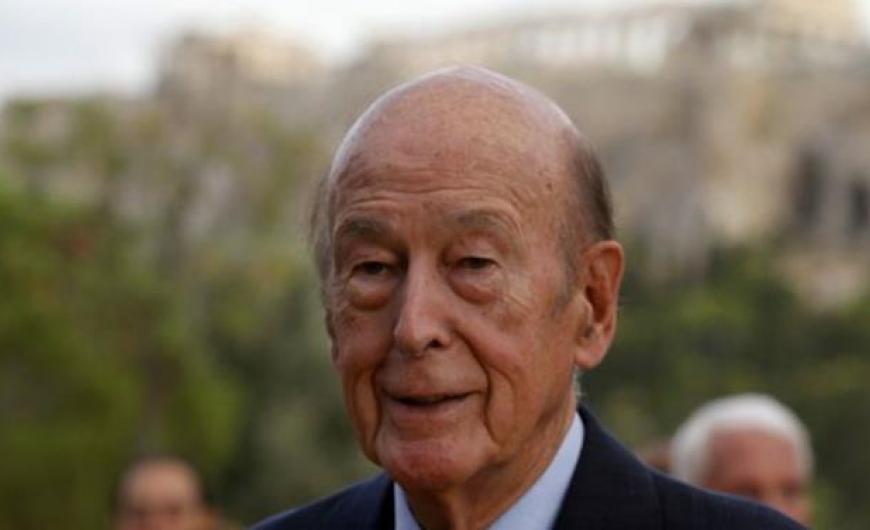 Βαλερί Ζισκάρ ντ’ Εστέν: «Οδεύουμε προς μια ΕΕ δύο ταχυτήτων»