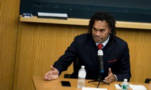 Ταξίδι ζωής με οδηγό μια μπάλα