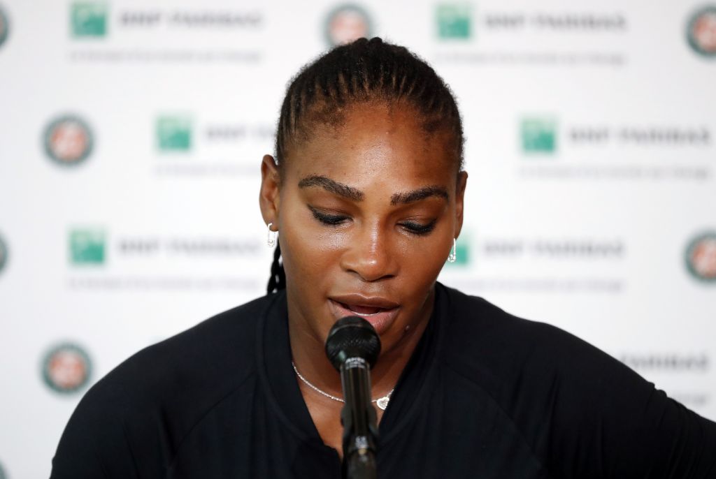 Ρολάν Γκαρός: Αποσύρθηκε ξαφνικά η Σερένα