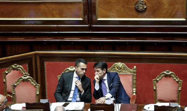 Πήρε ψήφο εμπιστοσύνης από τη Γερουσία η κυβέρνηση Κόντε