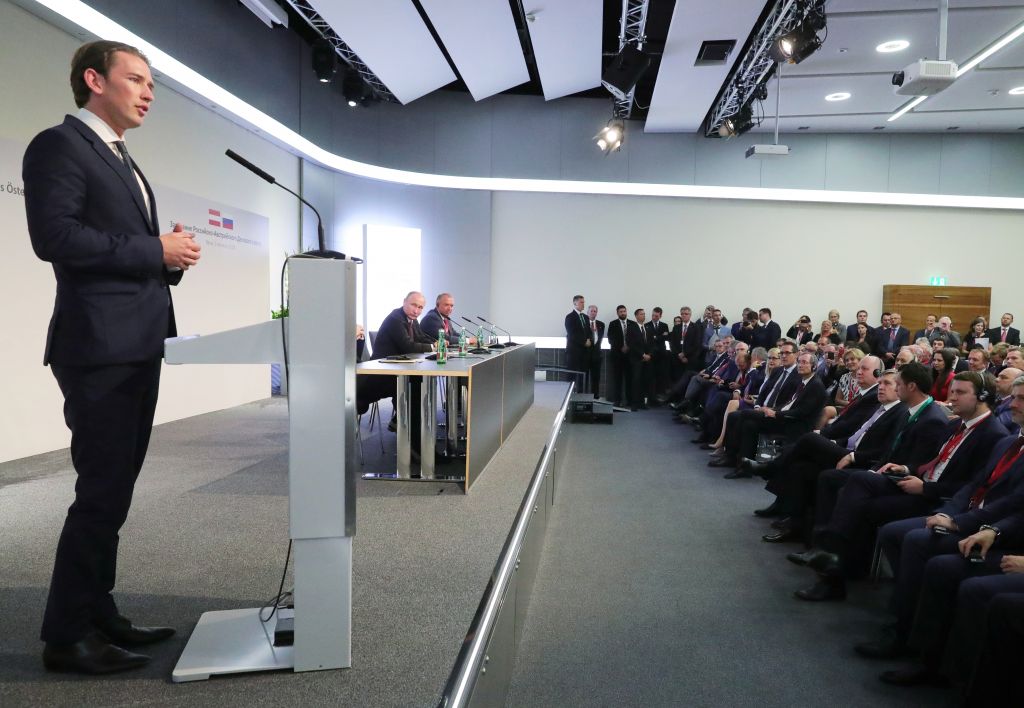 Κουρτς: Να κάνουμε την Ευρώπη ασφαλέστερη απέναντι στην παράνομη μετανάστευση