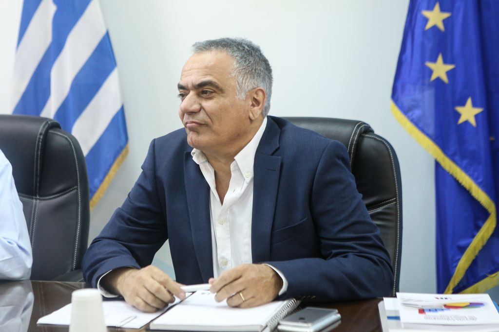 Σκουρλέτης: Νέα μυαλά απαιτεί η απλή αναλογική στην Αυτοδιοίκηση
