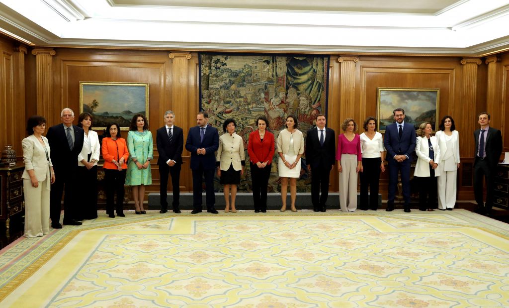 Ορκίσθηκε η κυβέρνηση Σάντσεθ  – Περιλαμβάνει 11 γυναίκες υπουργούς
