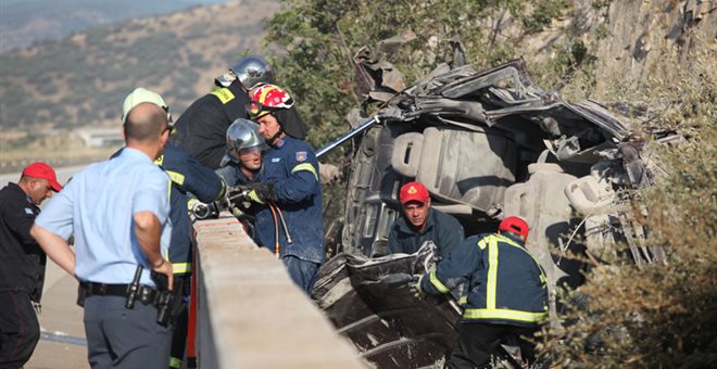 Τροχαίο με έξι νεκρούς πρόσφυγες στην Εγνατία