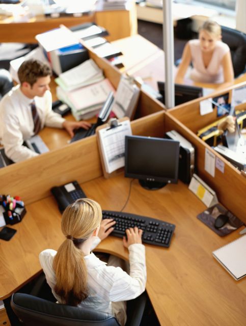 Πράσινο φως για 271 θέσεις σε 18 δήμους