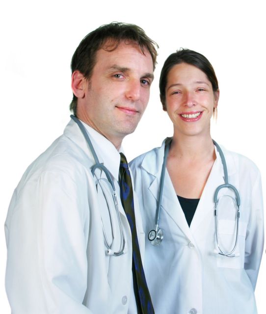 Γιατροί διαφόρων ειδικοτήτων για νοσοκομεία, κλινικές