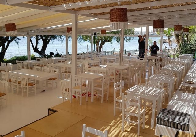 Ο Θύμιος πάει παραλία