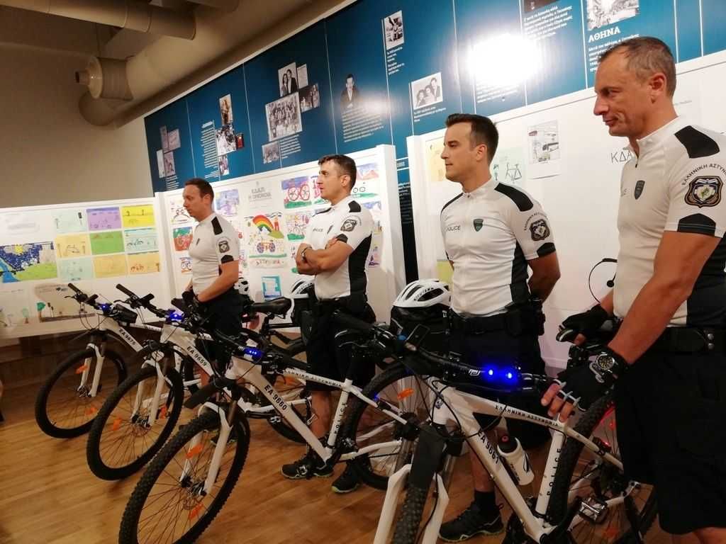 Ομάδες αστυνομικών με ποδήλατα συστήνει η ΕΛ.ΑΣ στα Τρίκαλα