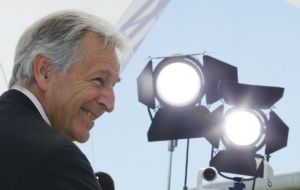 Ταινία για την ήττα της δημοκρατίας σχεδιάζει ο Κώστας Γαβράς