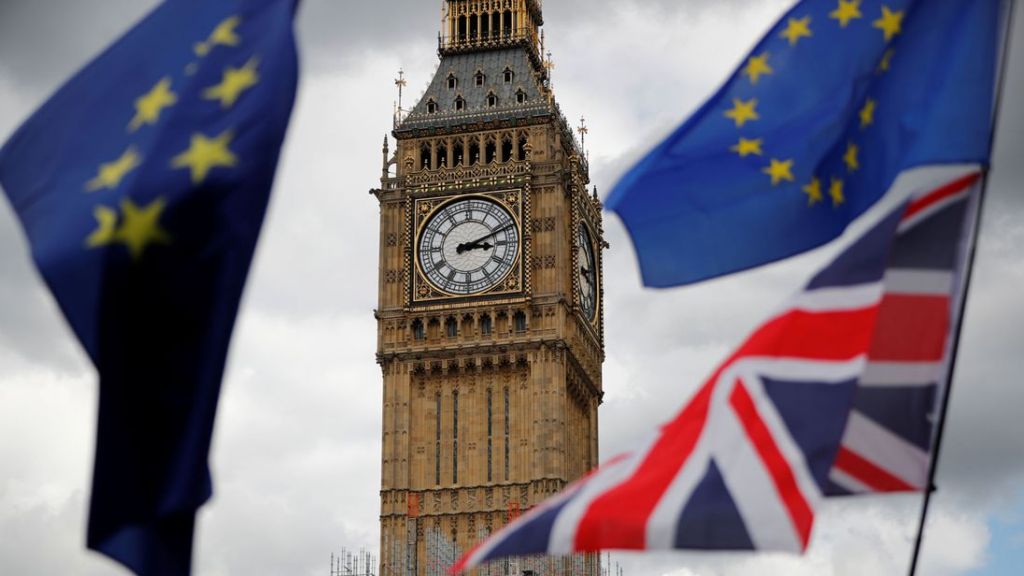 Παραίτηση-βόμβα στη βρετανική κυβέρνηση