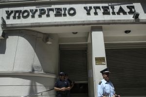 Ανανεώνονται οι συμβάσεις για το επικουρικό προσωπικό στις Δομές Υγείας