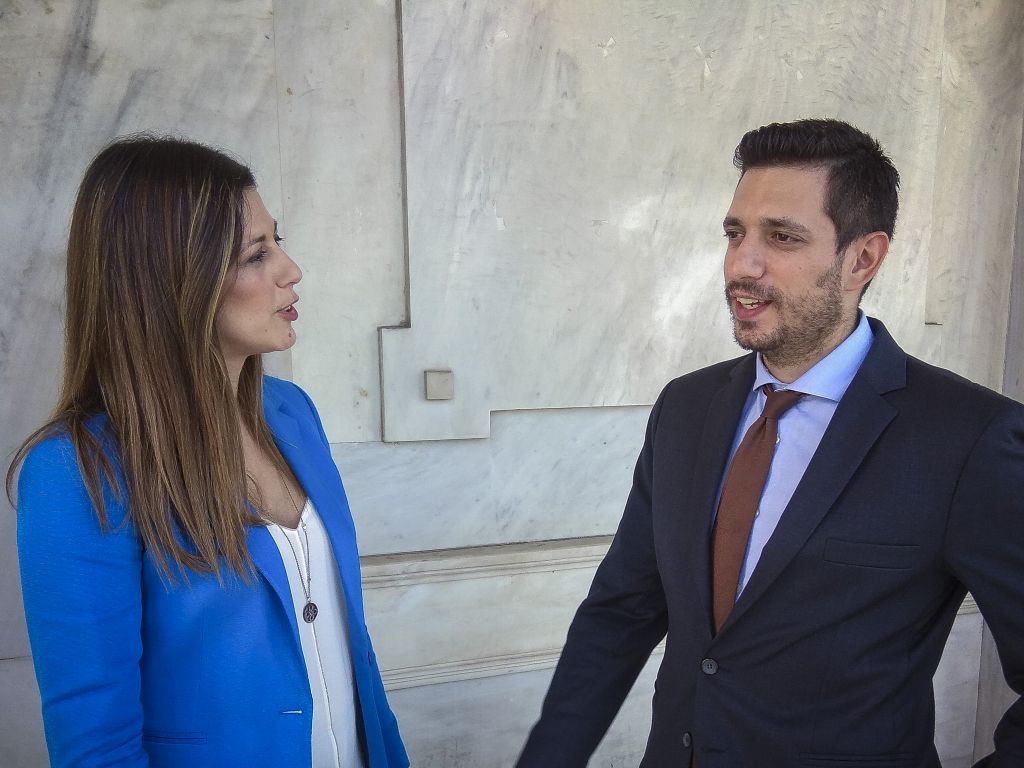 Θέση μάχης για την πρόταση δυσπιστίας