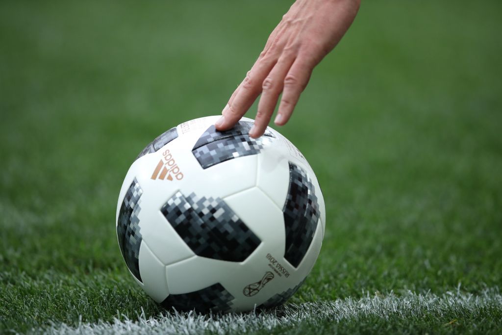 Η πρώτη σύλληψη πριν τη σέντρα στο Μουντιάλ