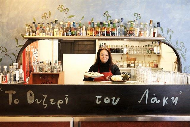 Το ουζερί του Λάκη (αδιέξοδο Ελπίδος)