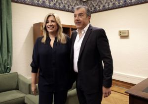 Ανακωχή στο παρά ένα