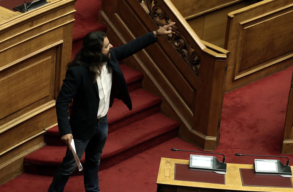 Ποινική δίωξη για εσχάτη προδοσία κατά του Μπαρμπαρούση