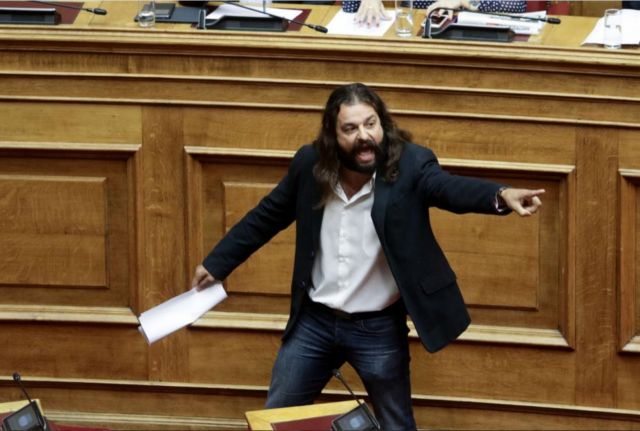 Χρυσαυγίτικο παραλήρημα για πραξικόπημα