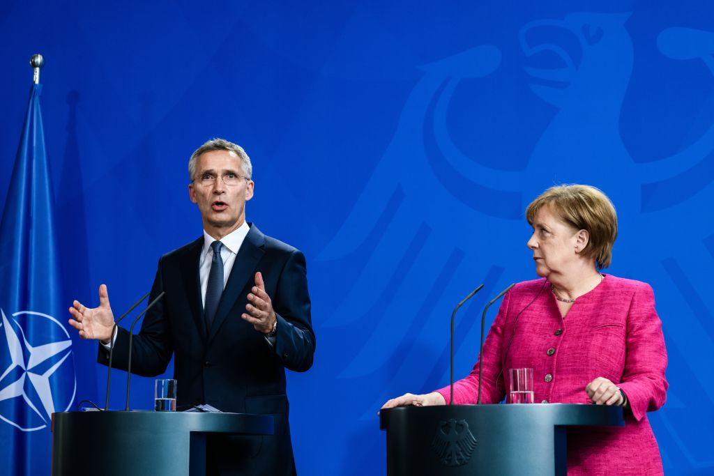 Το ΝΑΤΟ χρειάζεται τον διάλογο με τη Ρωσία