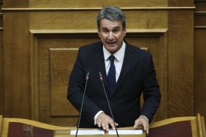 Λοβέρδος: «Κατάπτυστο το χθεσινό non paper του Μαξίμου»