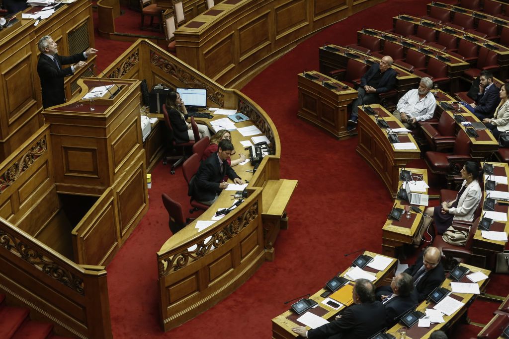 Σοβαρό επεισόδιο με «προδότες, ναζιστές, συνεργάτες της Χούντας»