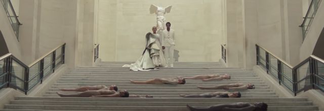 Χιπ-χοπ εισβολή στο Λούβρο!