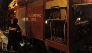 Λεωφορείο τυλίχτηκε στις φλόγες στην Εγνατία