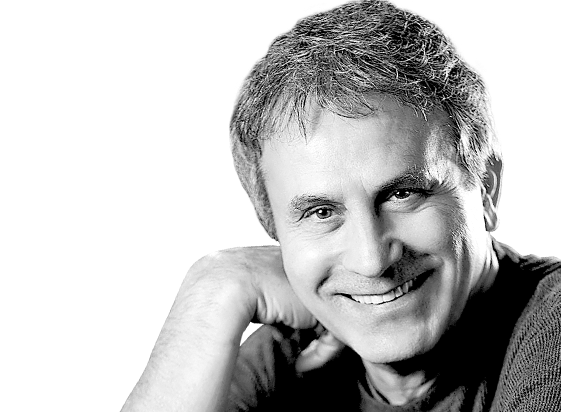 «Καμιά φορά ξεχνάμε την ποίηση του Τσιτσάνη»