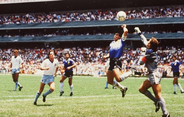 Αν το VAR έγραφε ξανά την Ιστορία