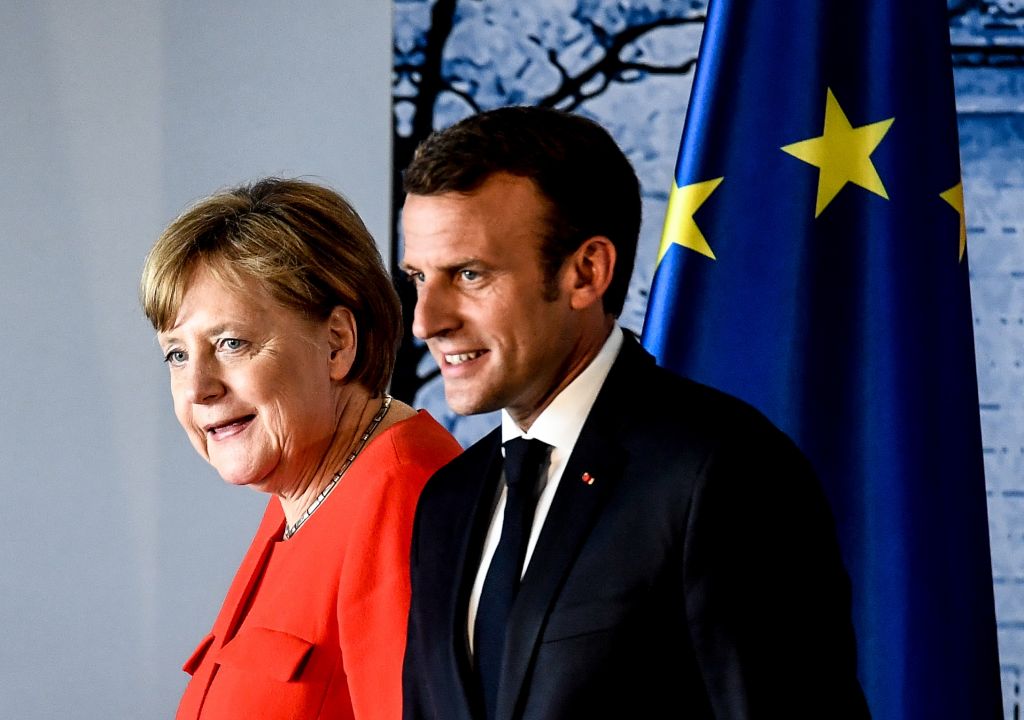 Η συμφωνία Γερμανίας – Γαλλίας οξύνει την ένταση CSU – Μέρκελ