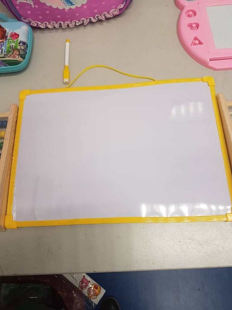 Ταχυδρομικό δέμα από την Μοζαμβίκη με παιχνίδια και ηρωίνη